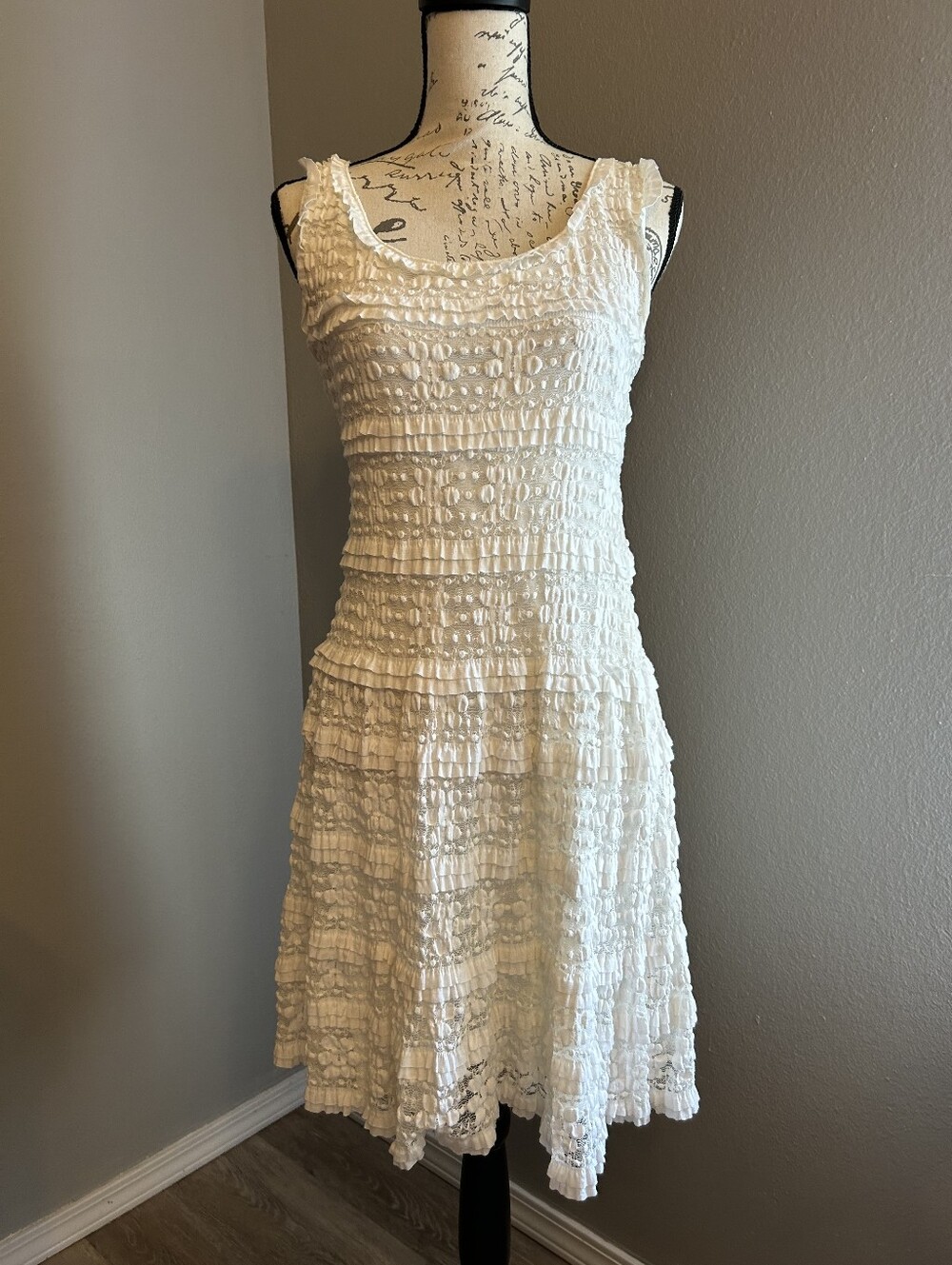 Vintage Max Edition M Ruffly Ivory Dress